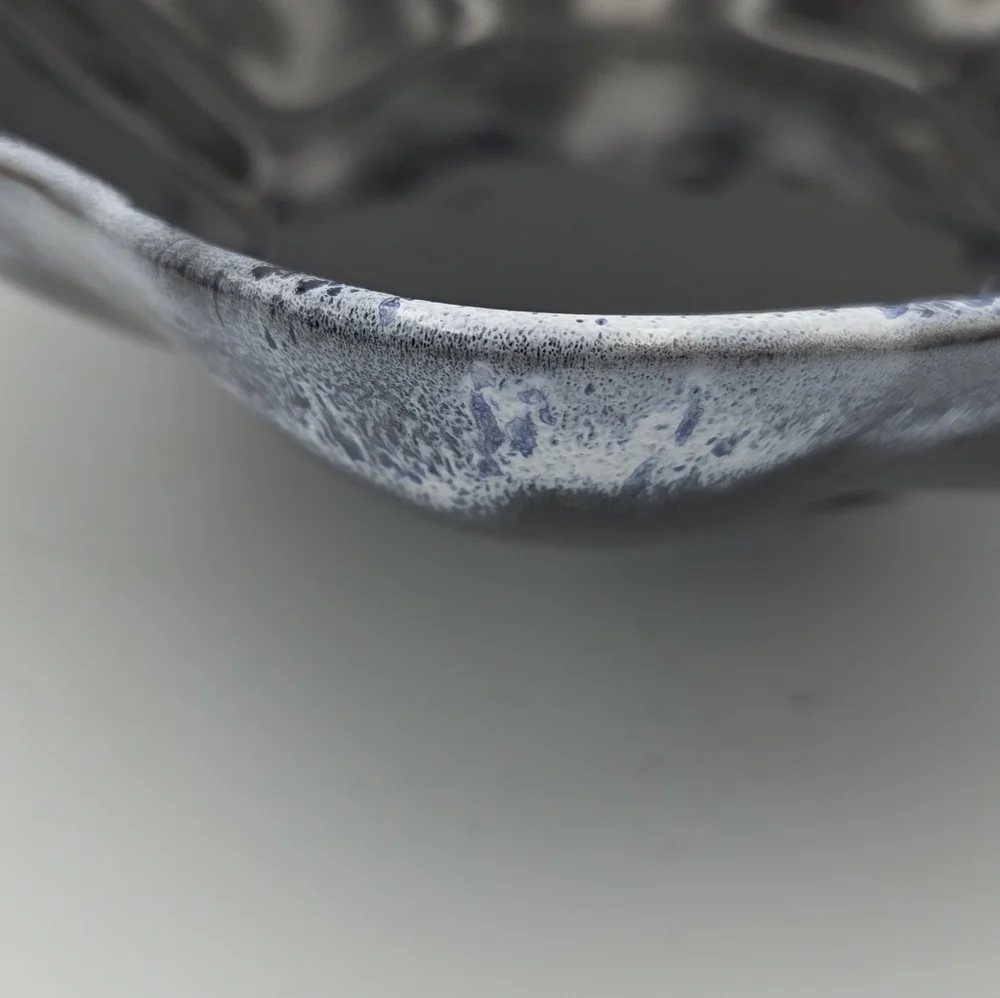 Studio Art Pottery Bowl Centerpiece BNP Canada Drip Glaze White Blue EUC - Picture 2 of 6